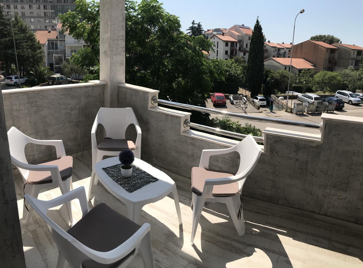 Apartments As Budva Luaran gambar
